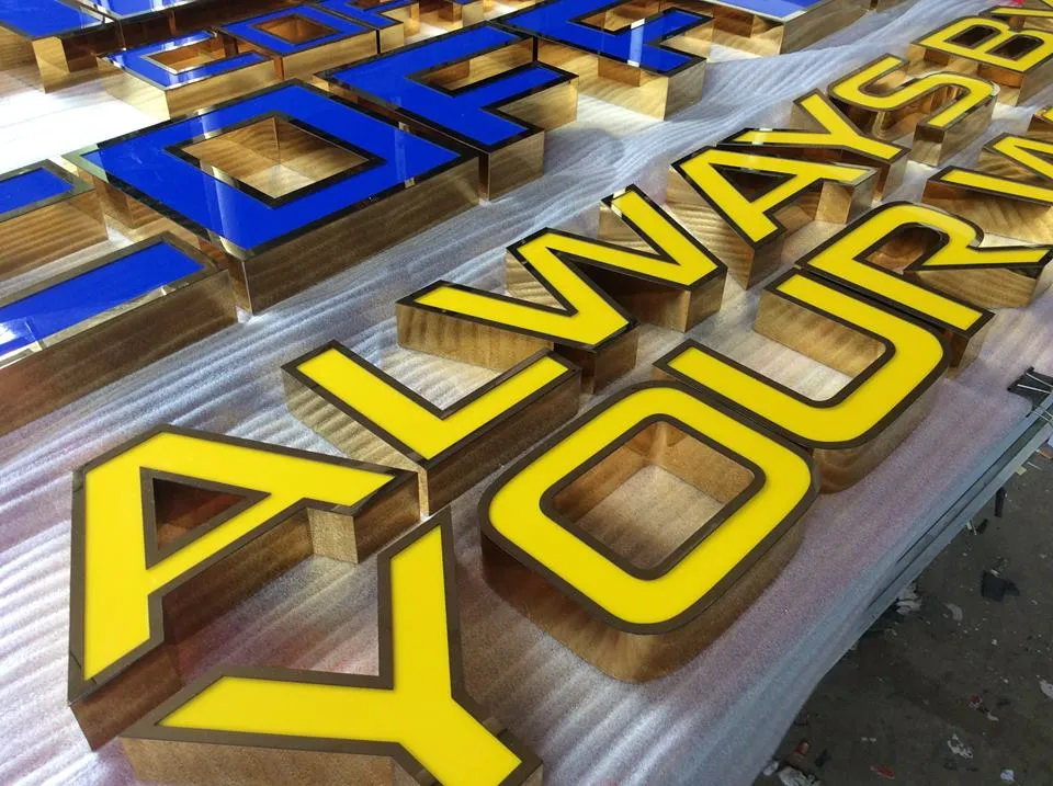 Chữ Mica Cắt Laser CNC Đa Dạng Màu Sắc Các loại chữ mica phổ biến tại Quảng Cáo 24h