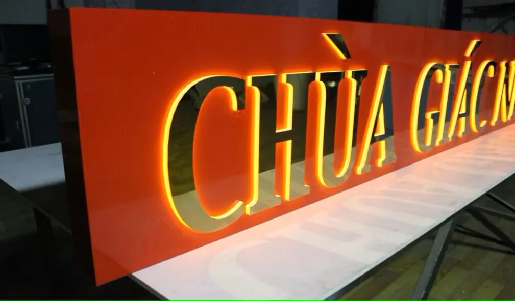 Chữ Mica Cắt Laser CNC Đa Dạng Màu Sắc Các loại chữ mica phổ biến tại Quảng Cáo 24h